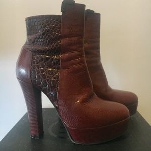 N/A | Victor & Rolf Brown Leather Ankle Boots